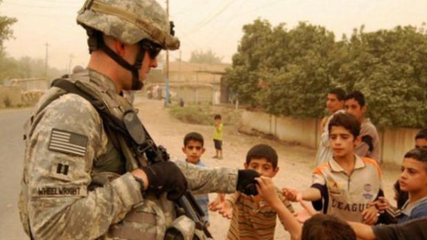 Sean Wheelwright in Iraq/CBS News